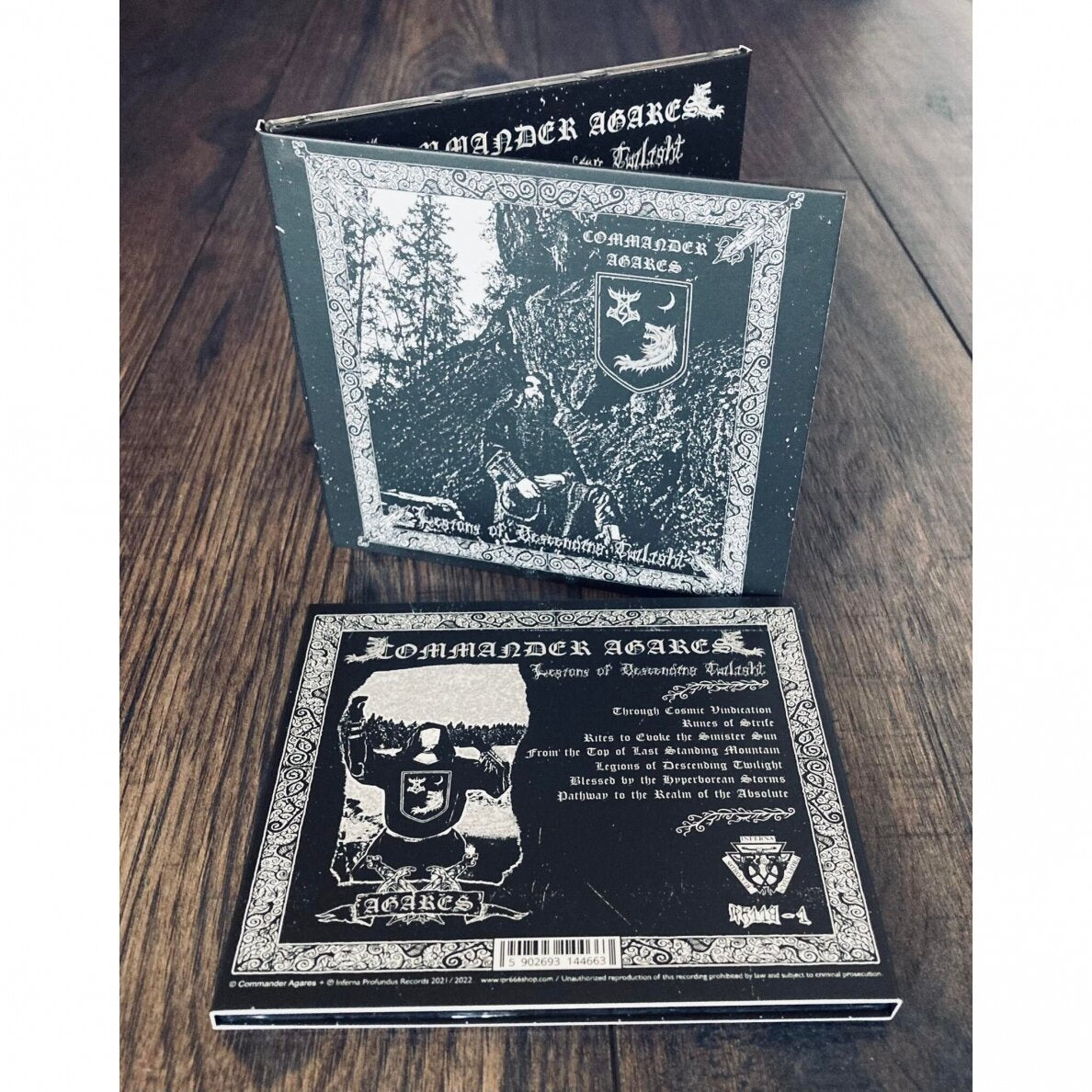 COMMANDER AGARES - Legions of Descending Twilight CD