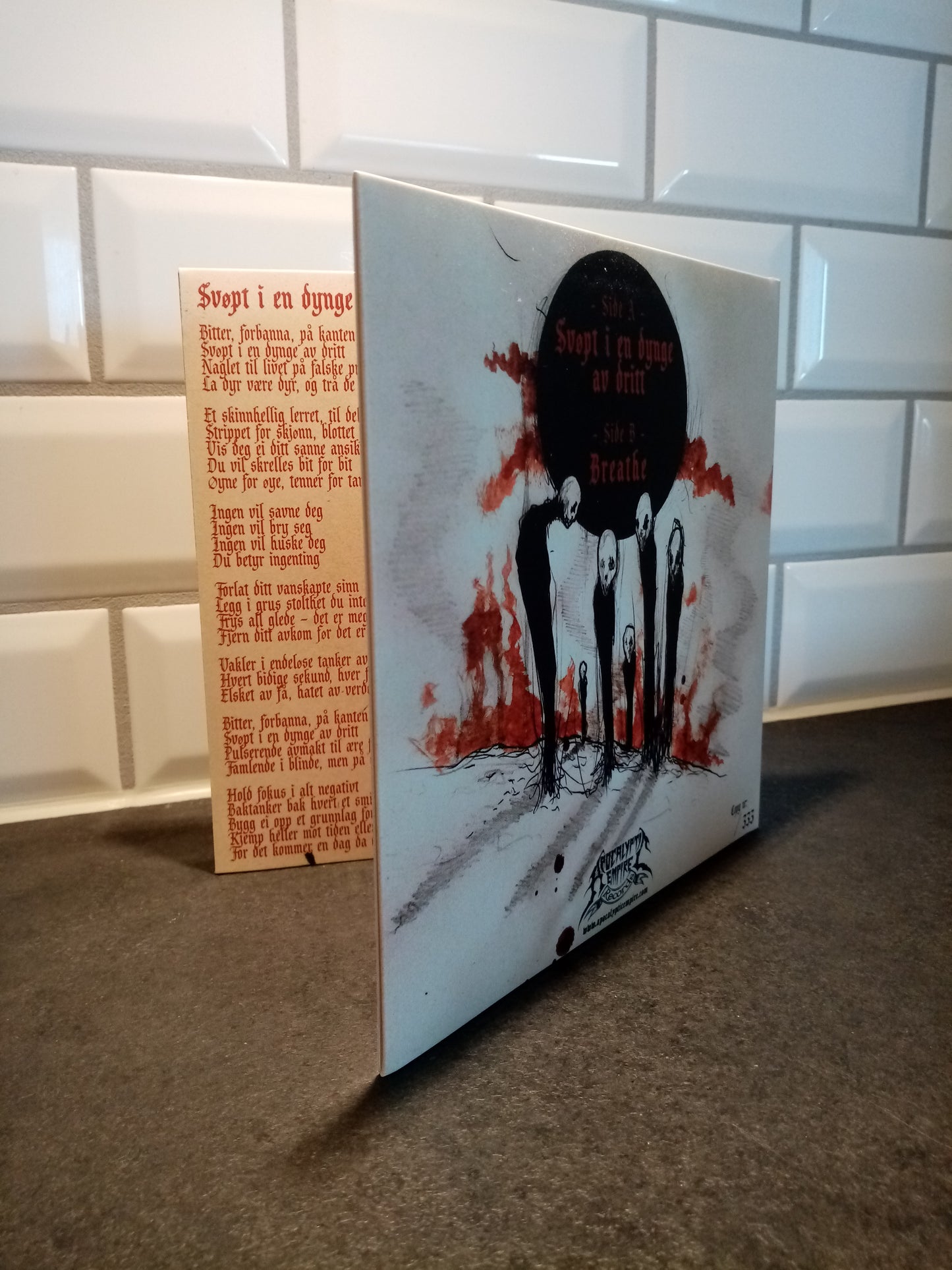 SARKOM - Svøpt i en dynge av dritt 7''EP